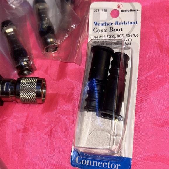 Brand New assorted Coax Cable fittings and connectors lot deal take all package - Picture 4 of 8